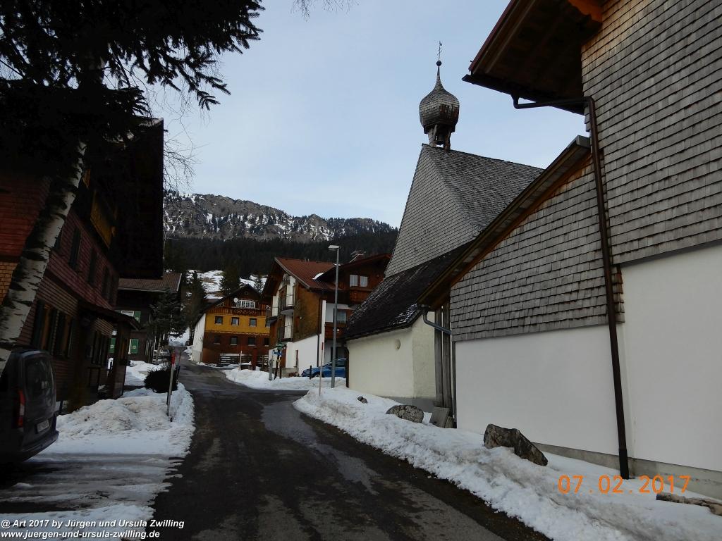 Philosophische Bildwanderung Von-Tannheim-ueber-das-Lohmoos-nach-Zöblen - Tannheim - Tannheimer Tal Österreich