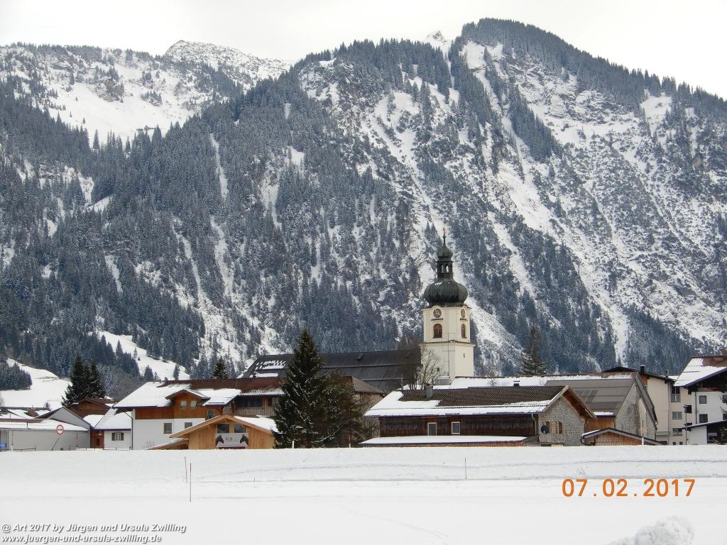 Philosophische Bildwanderung Von-Tannheim-ueber-das-Lohmoos-nach-Zöblen - Tannheim - Tannheimer Tal Österreich