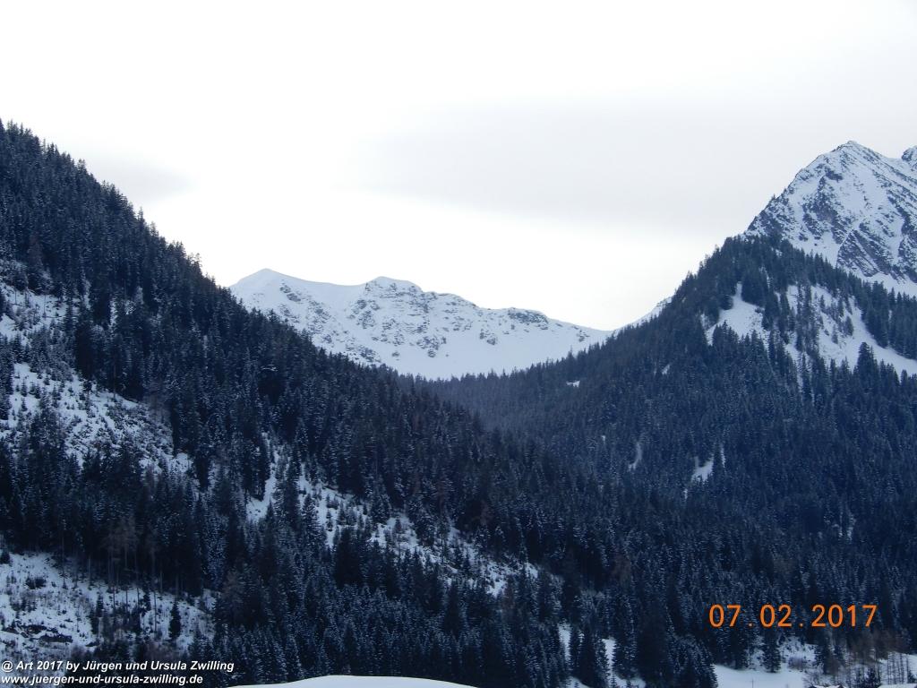 Philosophische Bildwanderung Von-Tannheim-ueber-das-Lohmoos-nach-Zöblen - Tannheim - Tannheimer Tal Österreich