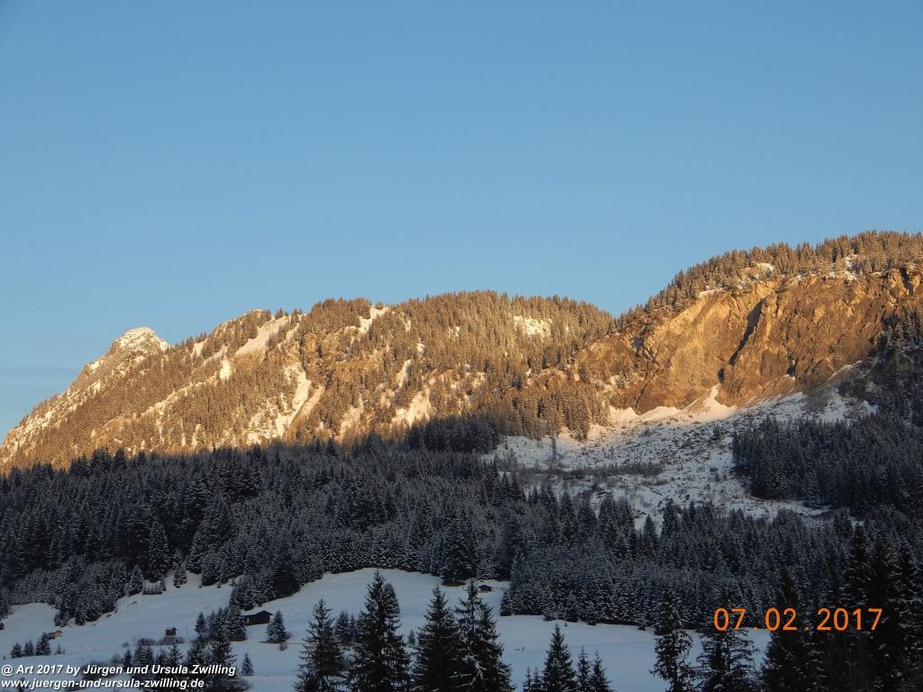Morgenerwachen im Tannheimer Tal (Sonnenaufgang) - Österreich