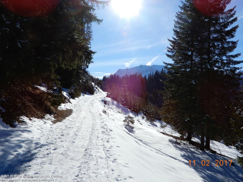 Philosophische Bildwanderung Grän - Adlerhorst - Haller - Haldensee - Grän - Tannheimer Tal - Österreich