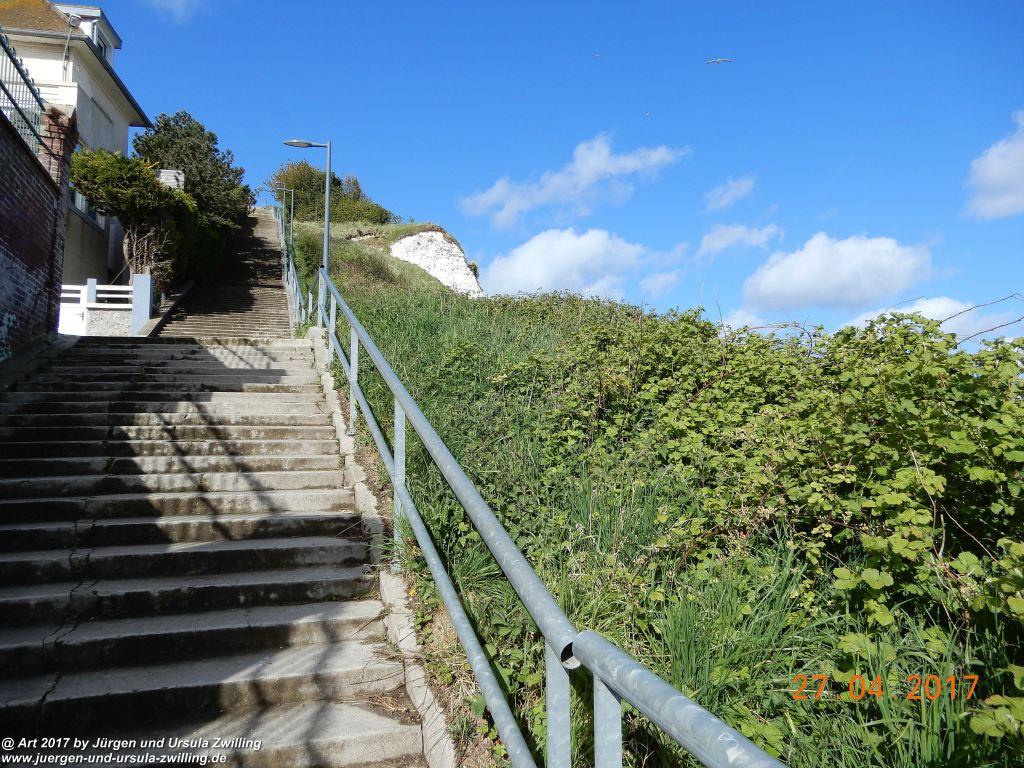 Philosophische Bildwanderung Die Felsen von Le Tréport und der Strand von Criel - Normandie - Frankreich